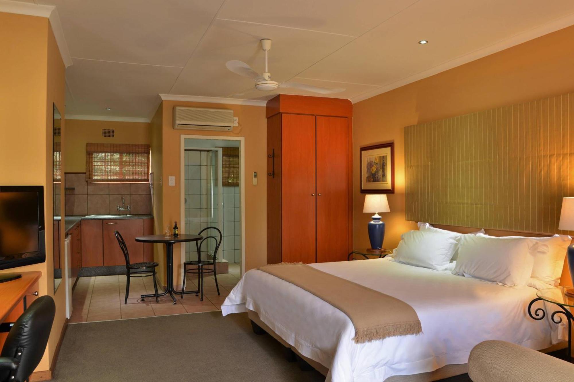 Protea Hotel By Marriott Polokwane Ranch Resort Dış mekan fotoğraf