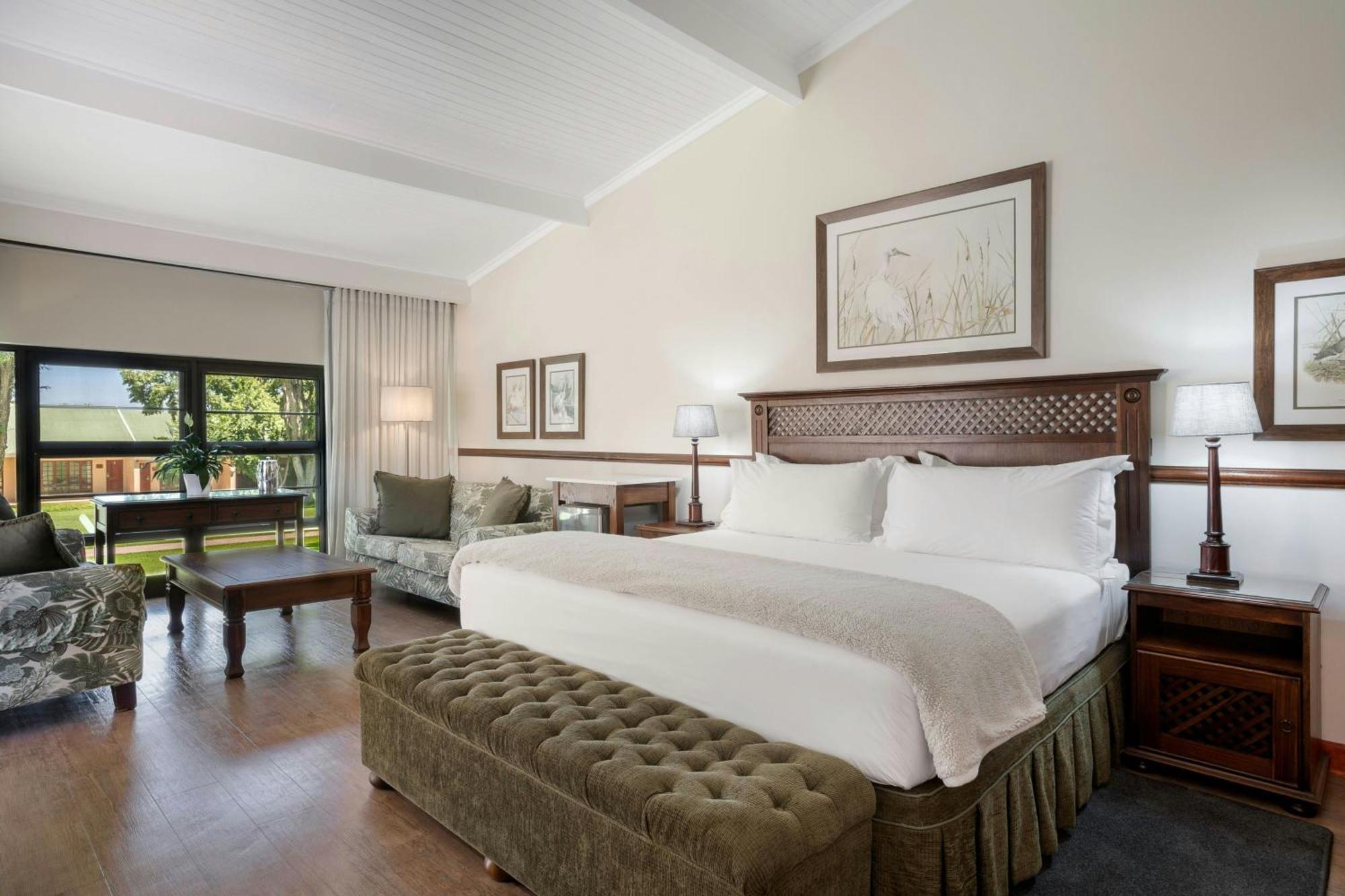 Protea Hotel By Marriott Polokwane Ranch Resort Dış mekan fotoğraf