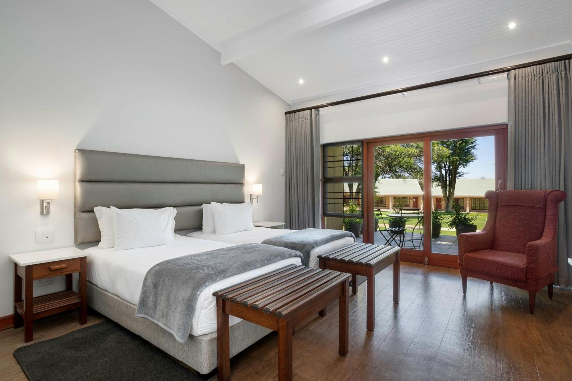 Protea Hotel By Marriott Polokwane Ranch Resort Dış mekan fotoğraf